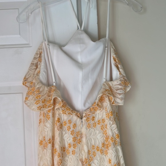 Lovers + Friends Oorja Floral Lace Midi Dress Size M NWOT - Picture 13 of 16